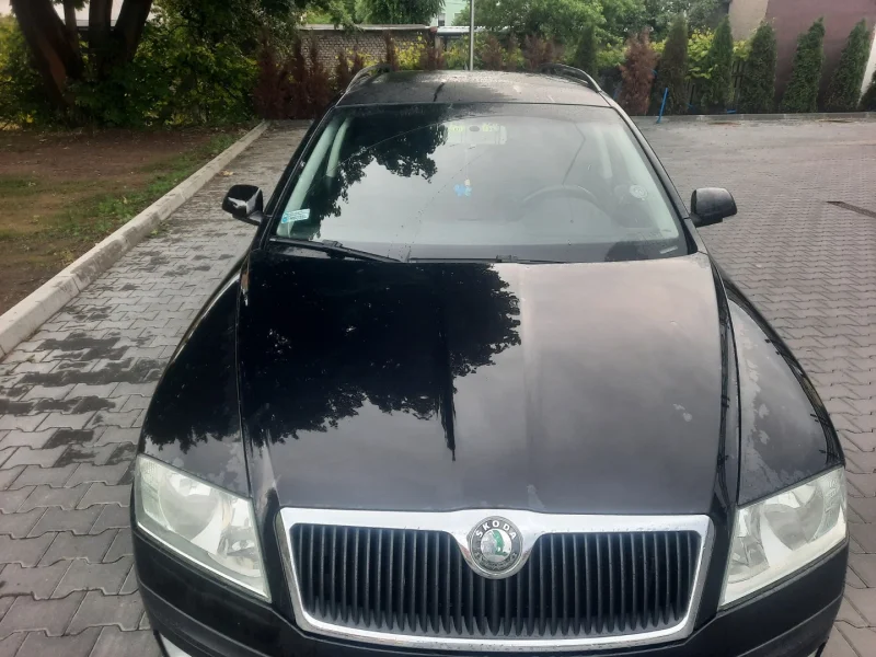 Skoda Octavia II Sprzedam autko więcej priv pod numer tel 607917422